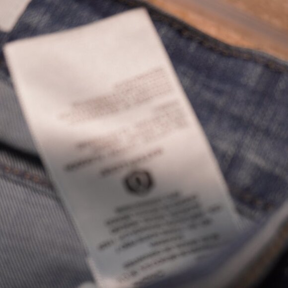 Levi Gold Mens Mid Wash Distressed Mid Rise Straight Leg Jeans Size 31X32 - Picture 7 of 8